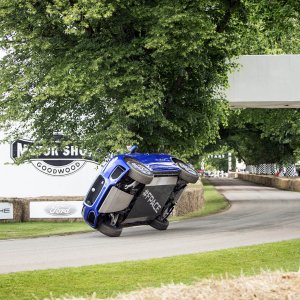 Jaguar-F-Pace-Goodwood-Two-Wheel-Corner.jpg